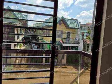 Ready For Occupancy Pre-owned West Fairview Townhouse along the Street