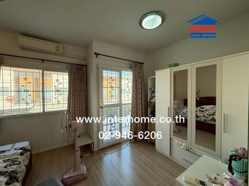 Two-story townhome, 18.7 sq.wah, Pleno Ratchaphruek-Rama 5 Village, Bang Kruai-Sai Noi Road, Nakhon In Road, Mueang Nonthaburi, Nonthaburi.