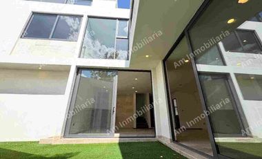 Casa nueva en venta en privada Lomas del Pedregal, San Luis Potosí