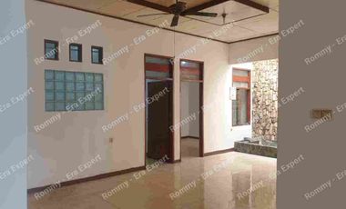 Dijual Rumah 1,5 Lantai Bagus dekat Akses Tol di Kayu Putih Rawamangun Jakarta Timur