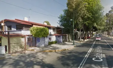 CASA EN VENTA EN COYOACAN FRACCIONAMIENTO LOS SAUCES EN REMATE OPORTUNIDAD DE COMPRA A PRECIO DE FRECUPERACION