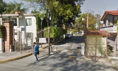 CASA EN VENTA EN COYOACAN FRACCIONAMIENTO LOS SAUCES EN REMATE OPORTUNIDAD DE COMPRA A PRECIO DE FRECUPERACION