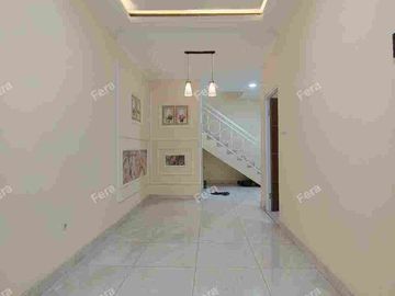 Rumah Mewah Minimalis di Jakarta Timur