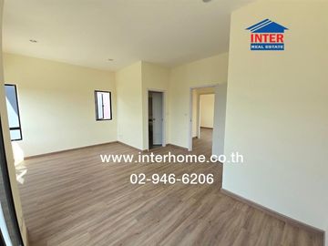 Two-story semi-detached house, 49.2 sq.wah, The Plant Rangsit Klong 4-Wongwaen Village, near Chalerm Phra Kiat Park, Rangsit-Nakhon Nayok Road, Klong