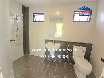 Two-story semi-detached house, 49.2 sq.wah, The Plant Rangsit Klong 4-Wongwaen Village, near Chalerm Phra Kiat Park, Rangsit-Nakhon Nayok Road, Klong