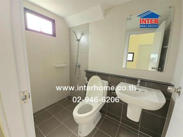 Two-story semi-detached house, 49.2 sq.wah, The Plant Rangsit Klong 4-Wongwaen Village, near Chalerm Phra Kiat Park, Rangsit-Nakhon Nayok Road, Klong