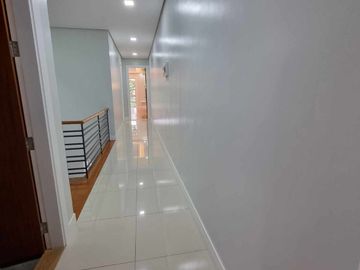 Elegant 2 Storey Townhouse for sale in Mapayapa Village near Holy Spirit Commonwealth Quezon City