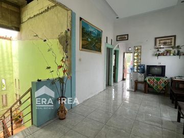 DIJUAL RUMAH DI SOLO UTARA DEKAT TAMAN JAYA WIJAYA