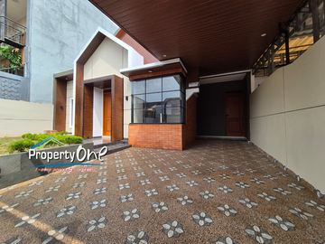 Jual Rumah di Kencana Loka BSD Serpong