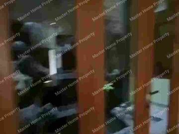 Rumah Tingkat Tanah Luas Dijual Harga Bagus