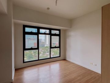 For Sale: 3 Bedroom Condominium in High Park Vertis North Tower 1, Vasra, Quezon City