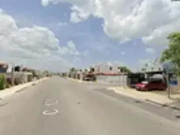 CASA EN LOS HEROES, MERIDA, YUCATAN. REMATE ADJUDICADO
