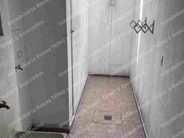 Departamento para Oficina o Vivienda en Renta colonia Esmeralda (a una calle de Blvd. Atlixco y 31 poniente),Puebla