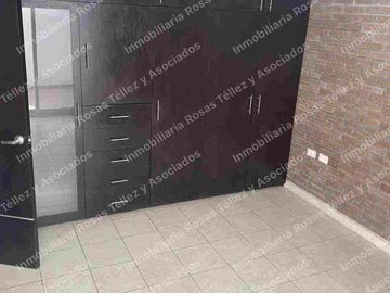 Departamento para Oficina o Vivienda en Renta colonia Esmeralda (a una calle de Blvd. Atlixco y 31 poniente),Puebla