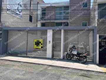 Departamento para Oficina o Vivienda en Renta colonia Esmeralda (a una calle de Blvd. Atlixco y 31 poniente),Puebla