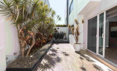 HERMOSA CASA EN VENTA LOMAS 1, A UN LADO DE SONATA LOMAS DE ANGELÓPOLIS PUEBLA.