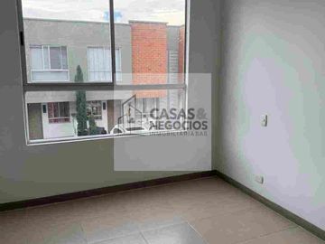 Alquiler casa Conjunto Cerrado