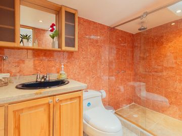 APARTAMENTO TRIPLEX EN CHICO RESERVADO EN VENTA