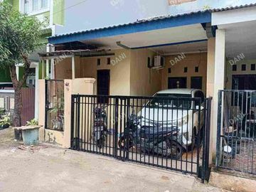 Dijual Rumah 2 Lantai di Mutiara Gading Timur, Bekasi Timur
