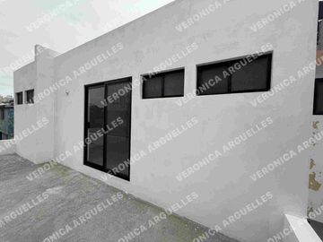 Hermosa Casa con Extraordinaria iluminación los Pinos/universidad