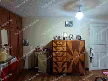Vendo propiedad rentera sector La Tola