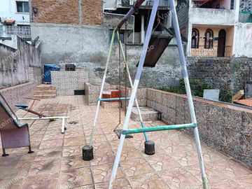 Vendo propiedad rentera sector La Tola