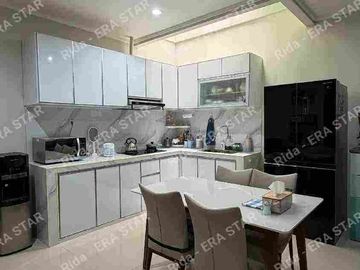 Rumah Bagus Siap Huni di Cluster Premier Rivera Jakarta Timur