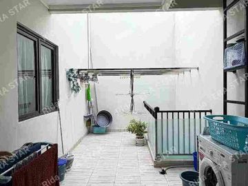 Rumah Bagus Siap Huni di Cluster Premier Rivera Jakarta Timur