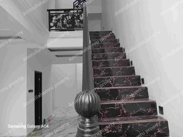 Depok Rumah Gaya Classic  eropa modern terlaris. Mewah exclusive elegant
