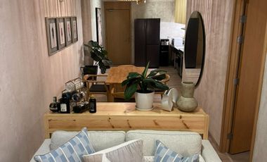 Deluxe 1 Bedroom Unit for Sale in Signa Designer Residences, Makati City