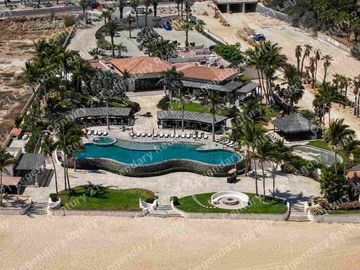 Casa en Venta en club Campestre en San José del Cabo golf club y beachfront