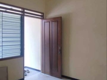 Disewakan Rumah Siap Huni Manyar Surabaya Timur