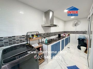 Two-story townhome, 23.1 sq.wa., Pruksa Ville Rangsit - Workpoint Soi, Phahonyothin Road, Khlong Luang Road, Klong Prem Prachakorn Road, Mueang Pathum
