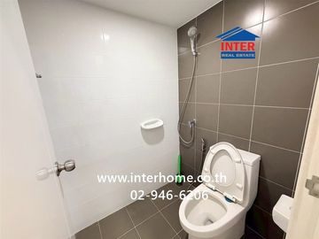 Two-story townhome, 23.1 sq.wa., Pruksa Ville Rangsit - Workpoint Soi, Phahonyothin Road, Khlong Luang Road, Klong Prem Prachakorn Road, Mueang Pathum