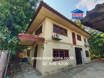 Land + 2-story detached house, 138 sq.wa. Located in Soi Khlong Luang Soi 8, Phahonyothin Road/Vibhavadi-Rangsit Road, Khlong Luang, Pathum Thani.