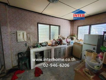 Land + 2-story detached house, 138 sq.wa. Located in Soi Khlong Luang Soi 8, Phahonyothin Road/Vibhavadi-Rangsit Road, Khlong Luang, Pathum Thani.