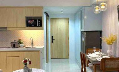 STUDIO FURNISHED WITH BEACH AND POOL