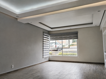 Depa VENTA, Lago Esmeralda, PB, 2 rec, jardin propio