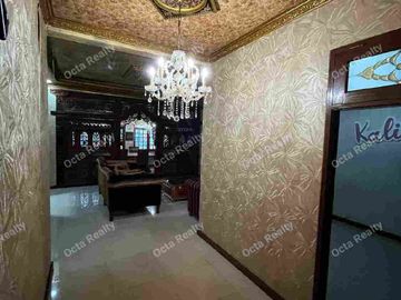 Di Jual Murah Rumah Elite 2 Lantai Asri Full Furnished Dengan Kolam Renang di Kawasan Elite Jati Bening Bekasi Jawa Barat
