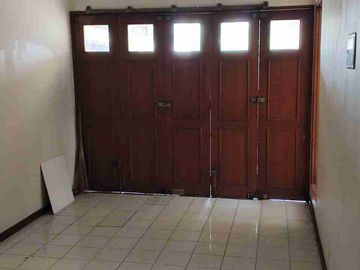 Bismillah, Dijual/disewakam rumah besar di cigadung selatan!!!