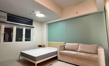 Stylish 1 Bedroom Unit for Sale in San Antonio Residences, Makati City