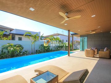 Elegant Tropical 3-Bedroom Pool Villa in Tranquil Hua Hin Setting