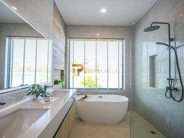 Elegant Tropical 3-Bedroom Pool Villa in Tranquil Hua Hin Setting
