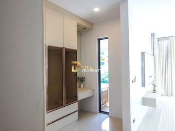 Elegant Tropical 3-Bedroom Pool Villa in Tranquil Hua Hin Setting