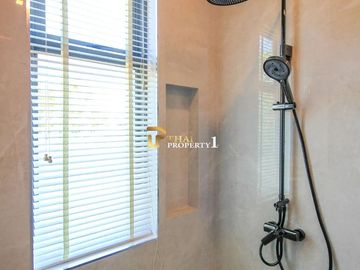Elegant Tropical 3-Bedroom Pool Villa in Tranquil Hua Hin Setting