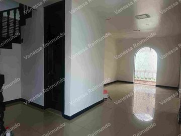 Vendo propiedad independiente sector el Triángulo