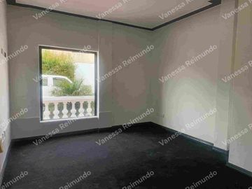 Vendo propiedad independiente sector el Triángulo