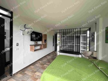 Venta de casa campestre en unidad cerrada en La Mesa Cundinamarca