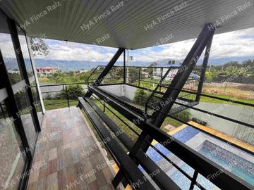 Venta de casa campestre en unidad cerrada en La Mesa Cundinamarca