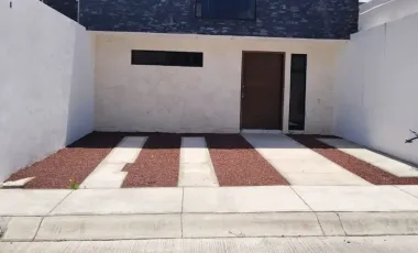 Casa en Venta en Banthí, San Juan del Río, Querétaro: Oportunidad Única en Comunidad Privada